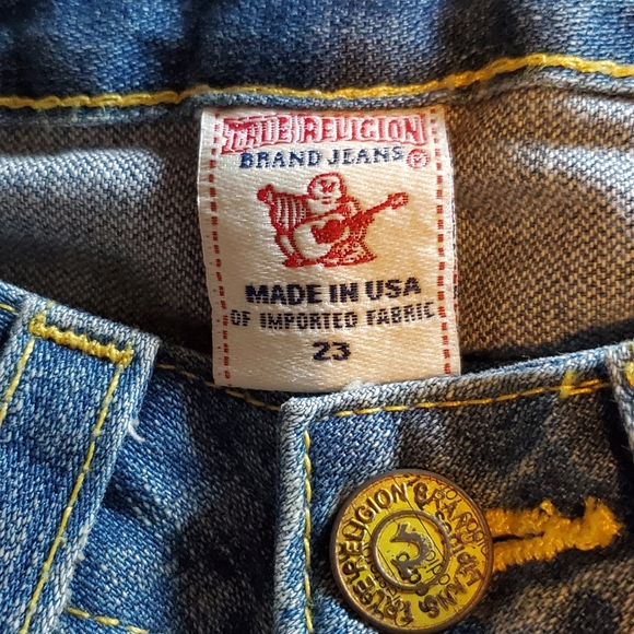 True Religion Women's Vintage Billy Gold Jeans NWT - Picture 2 of 8